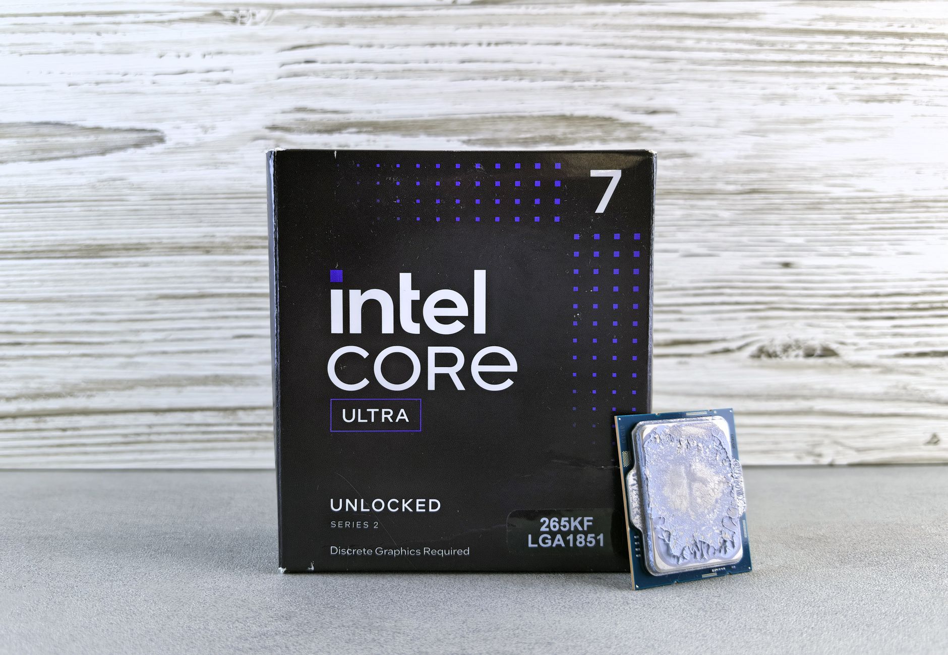 Intel Core Ultra CPU with packaging box, highlighting its high-performance capabilities.